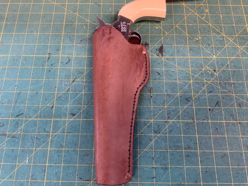 Revolver left hand custom - hand,