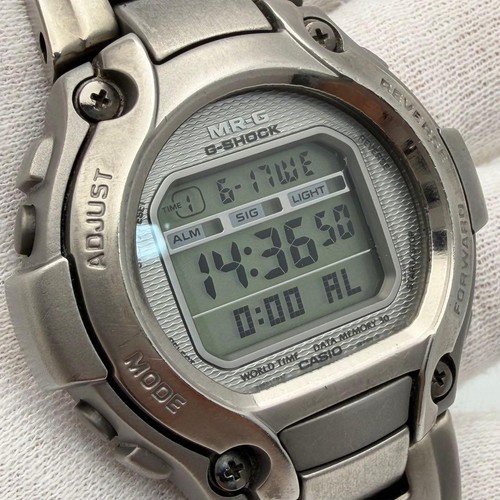 montre casio titane