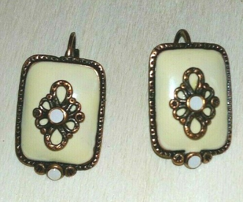 Boucle oreille dormeuse - d'oreille,