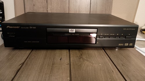 pioneer dv 737