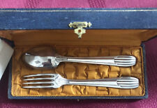 COUVERTS en ARGENTERIE POINCONNEE DANS LEUR ECRIN ORFÈVRERIE