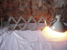 APPLIQUE MURALE INDUSTRIELLE VINTAGE EXTENSIBLE ACCORDEON - CIRCA 1950 -