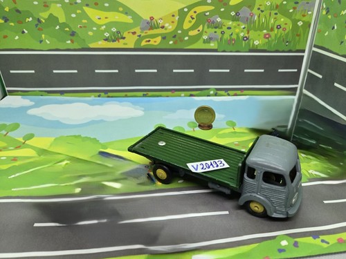Voiture dinky toys - (397),