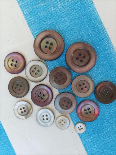 Lot boutons anciens - lot, 15