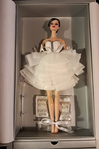 Fashion royalty eugenia frost - fashion,