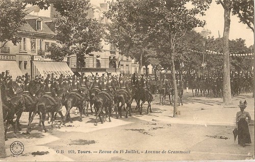 Carte postale tours revue - carte,