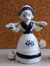 VINTAGE  CERAMIC/PORCELAIN