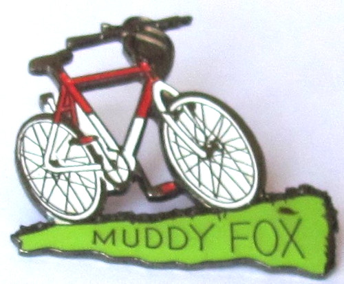 Pin velo muddy fox montain - pin's,