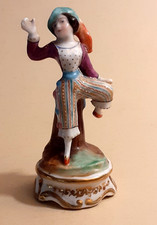 BELLE  DANSEUSE  porcelaine de