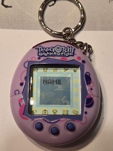 2004 bandai tamagotchi - 2004,