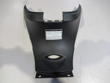 Plastique sous selle (Daelim -