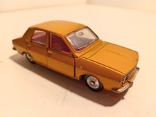 Dinky Toys 1424 F Renault R12 Orange 1/43 original