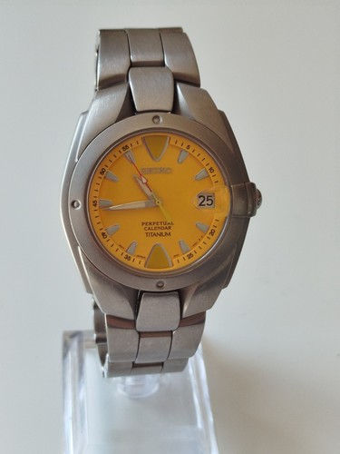 Years old rare men watch - 28, men's