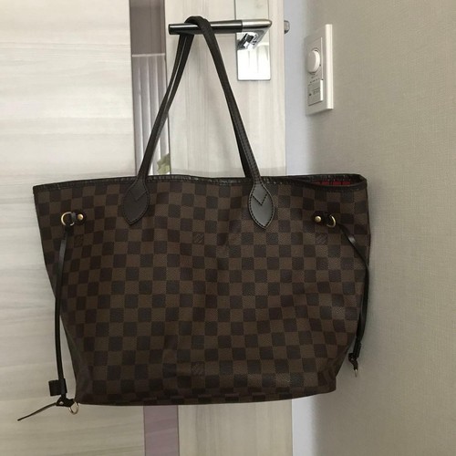 Authentic louis vuitton - louis,