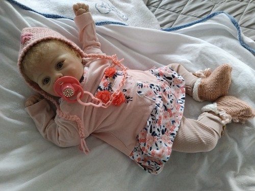Bébé reborn réaliste - bébé,