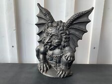 Gargouille , vampire , goule , un Ancien cale porte en fonte