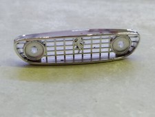 1/18  Calandre complète