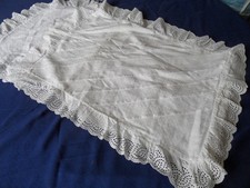 NID D ANGE EN COTON ET BRODERIE ANGLAISE POUR TRANSPORT BEBE DEBUT XX