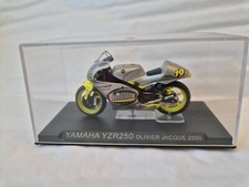1/24 Deagostini Ixo - Yamaha YZR250 Olivier Jacque 2000 Miniature Moto Vélo