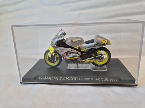 Diecast moto yamaha - 1/24,