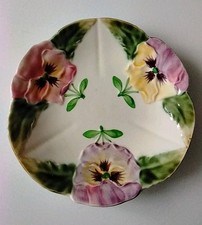 Assiette Ancienne  Barbotine  Choisy Le  Roi  Pensées