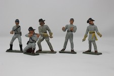 5 ANCIENNES FIGURINES STARLUX