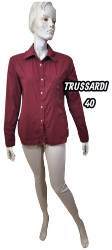 Trussardi sport taille 40 - 👕,