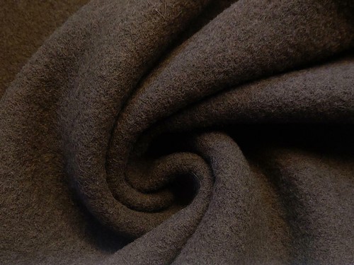 Tissu laine bouillie - en, 100%
