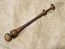 Ancien fuseau de dentelière