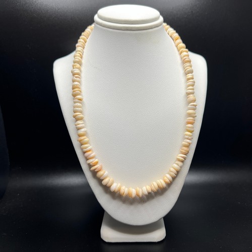 Hawaiian puka shell - puka, 70s
