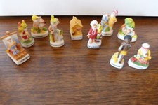 SERIE COMPLETE 10 FÈVES "ROBINSON CRUSOË" TB ETAT