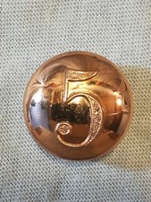 Empire allemand. Bouton cuivre. N° 5 . Diam : 20 mm . Original.