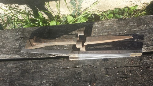 Ancienne enclume faucheur - de,