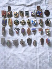 Lot 32 Insignes Militaires de chez Drago et autres   A trier