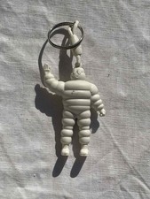 COLLECTION AUTOMOBILE FIGURINE