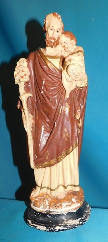 Ancienne statue religieuse - religieuse, en