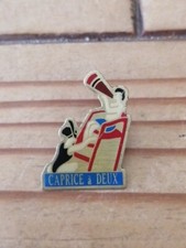 Pin's Pins Pin ENAMEL@ Fromage Maître Nageur Caprice Des dieux "Caprice à Deux" 