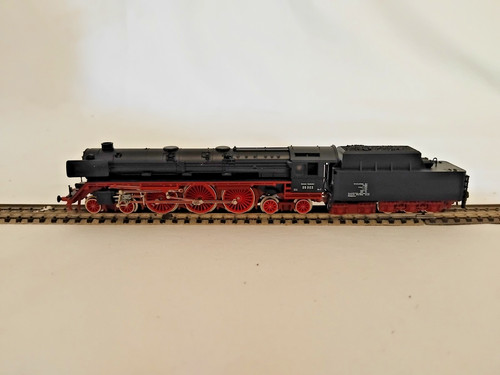 Arnold 2215 locomotive à - arnold,