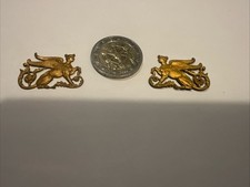 ornement ancien de meuble en