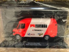 Mercedes 208 D assistance Rallye Team Poland 1992 IXO 1/43