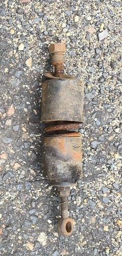 Ressort amortisseur de selle - *,