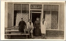 61 ALENCON - CARTE PHOTO - tapisserie peinture papier peint A MILET