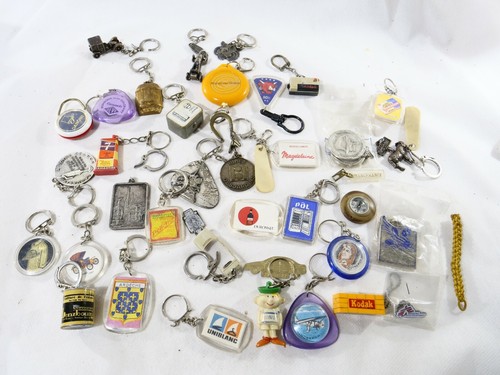 Lot porte clés années - de,