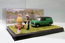 Altaya La Route Bleue - MORRIS MINI Van l'apiculteur BO 1/43