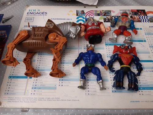Lot figurines maitres - maitres, de
