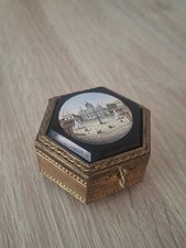Ancienne Boîte Hexagonale en