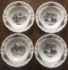 LOT 4  Assiettes en faïence