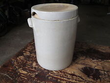 Ancien gros pot à graisse