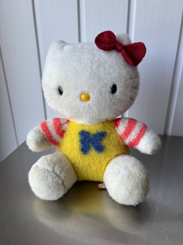 Peluche hello kitty très - kitty, rare