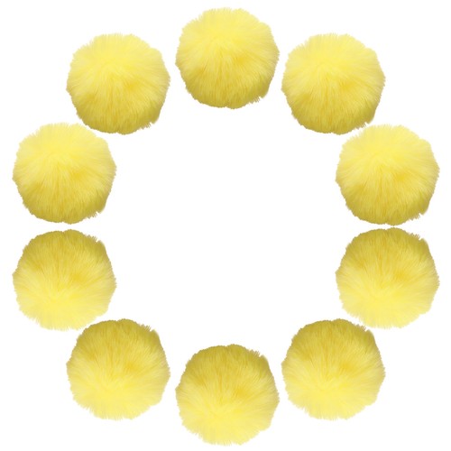 Pompons fausse fourrure - pompons,